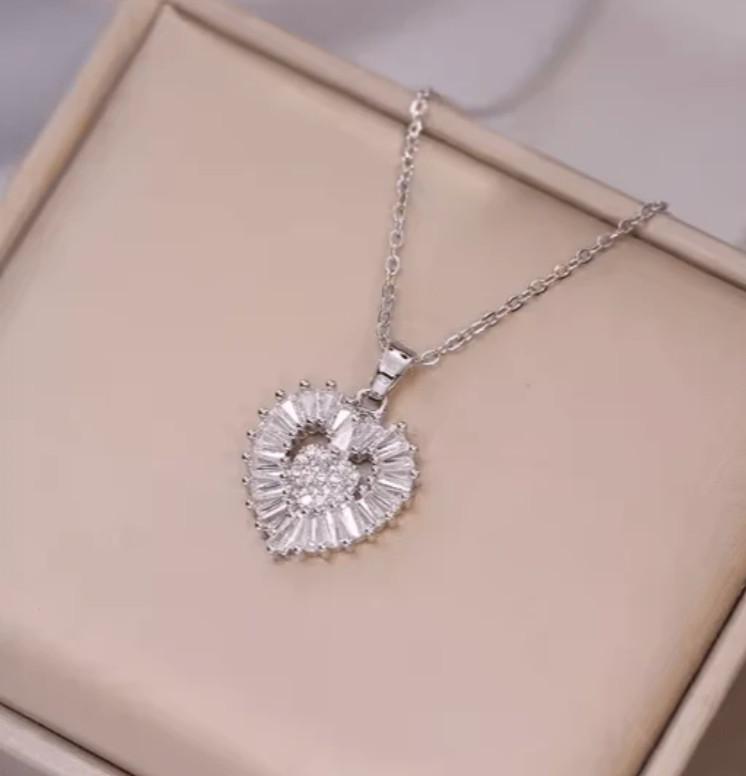 Vintage Heart-Shaped Zircon Set