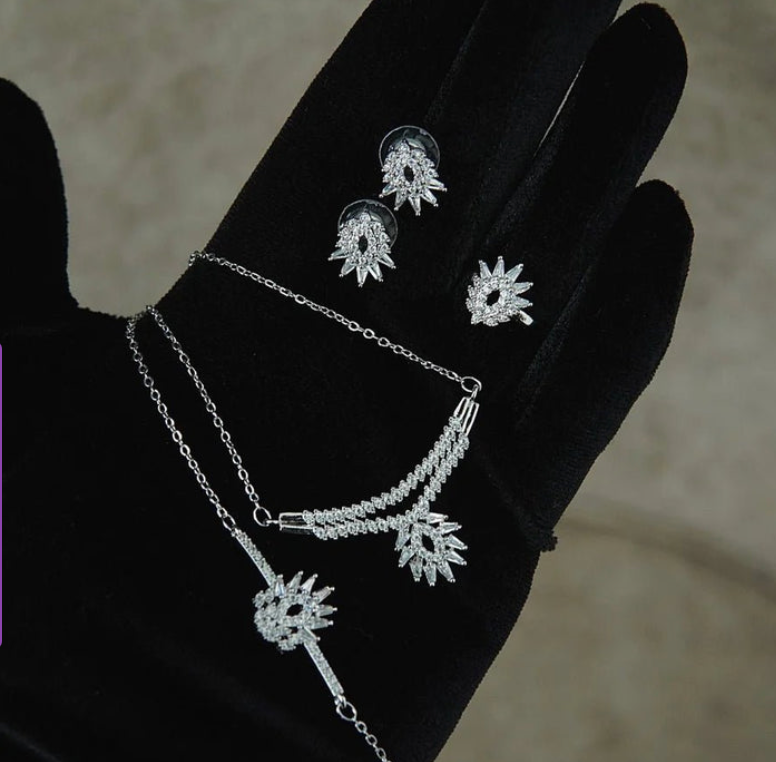Mirage Necklace Set
