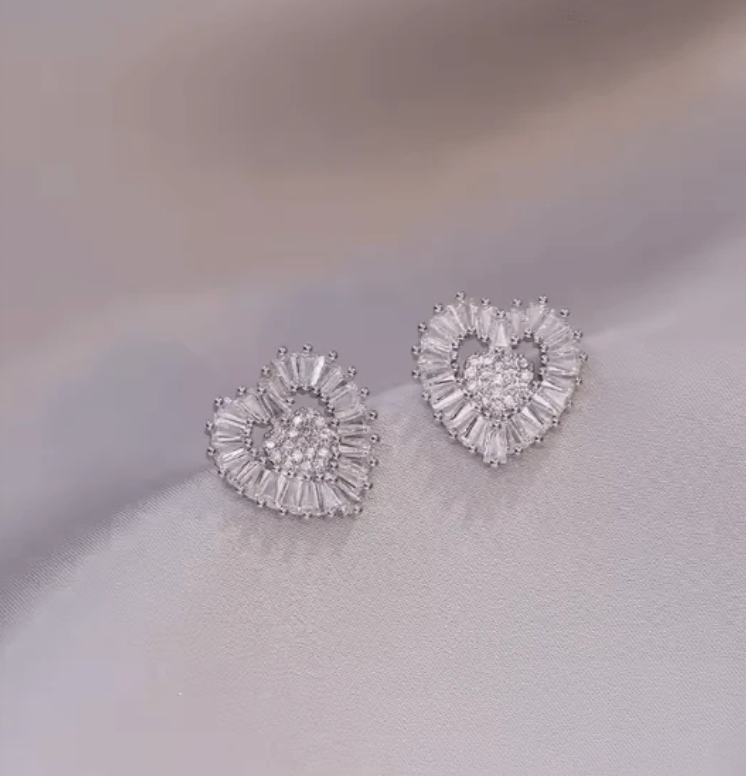 Vintage Heart-Shaped Zircon Set